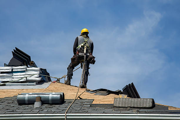 Professional Gutter Installation technician working in Redford, MI